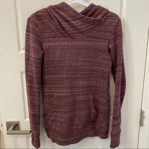 2/$25 Bench Maroon Hoodie with Thumb Holes Size XS